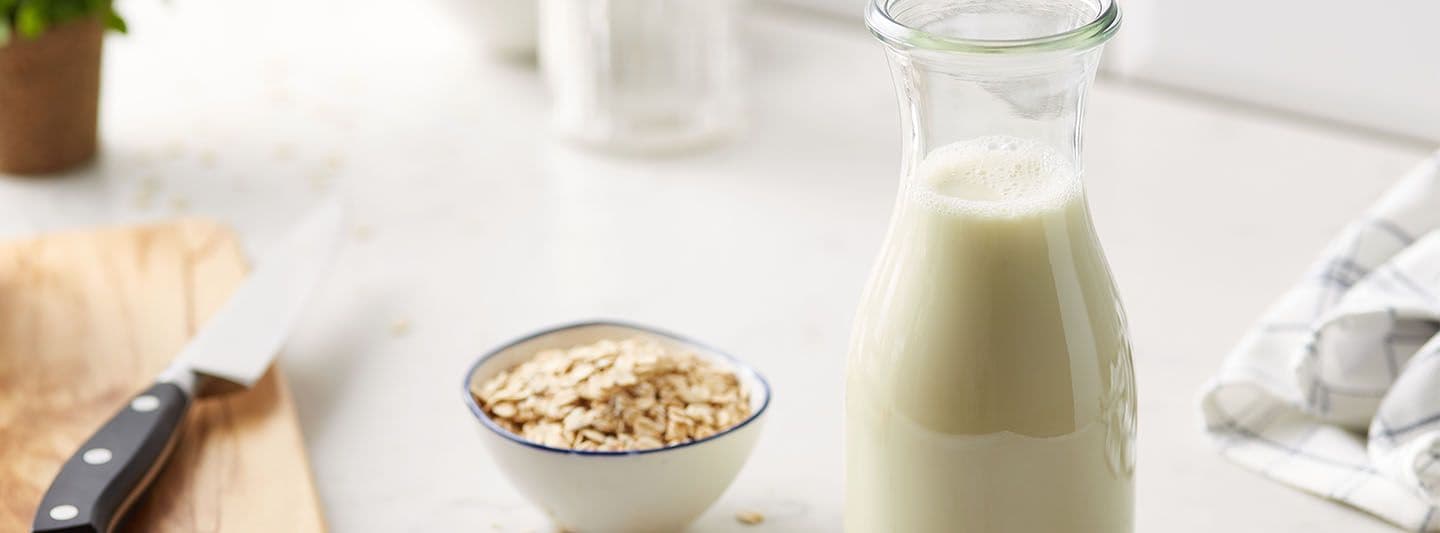 Oat milk with cereal